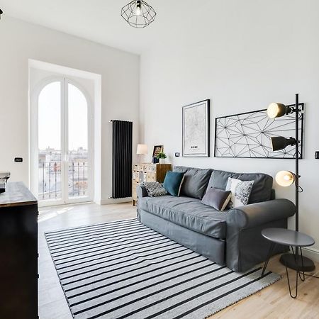 Bmga L Glam Industrial 3-Bed Apartment In Termini Rom Exteriör bild