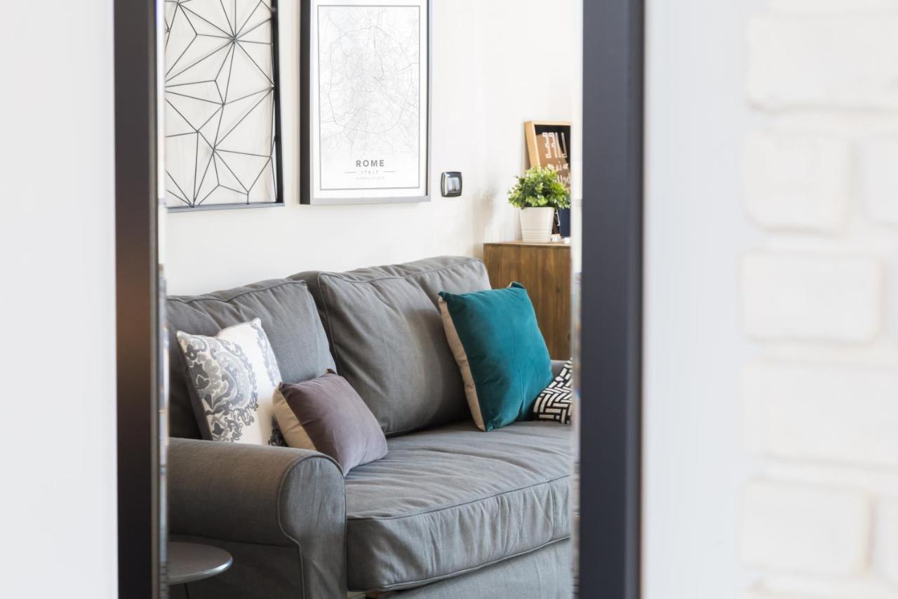 Bmga L Glam Industrial 3-Bed Apartment In Termini Rom Exteriör bild
