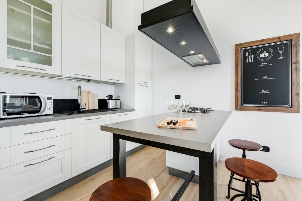 Bmga L Glam Industrial 3-Bed Apartment In Termini Rom Exteriör bild